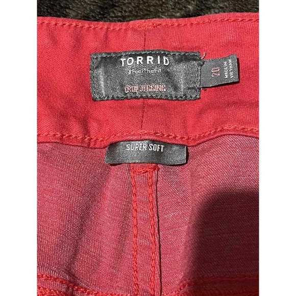 Torrid Crop Jegging Womens 20 Red Super Soft Stretch Denim Cropped Pants Comfort - Picture 3 of 7